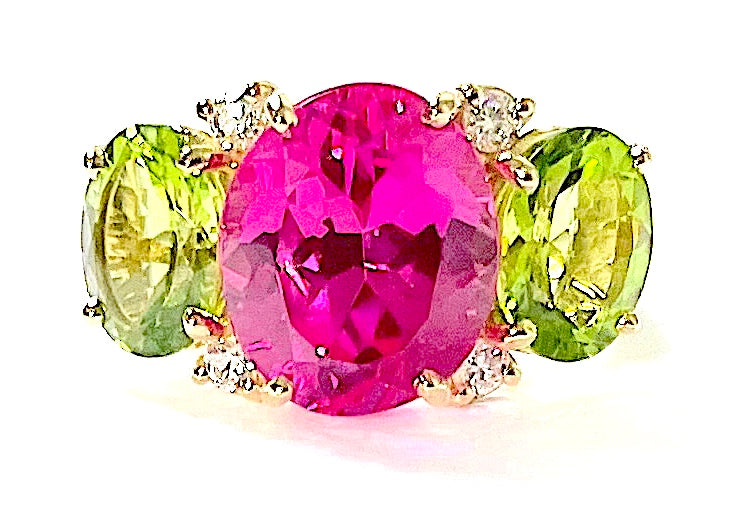 Medium 18 Karat Yellow Gold GUM DROP™ Ring with Peridot and Blue Topaz - Without Diamonds