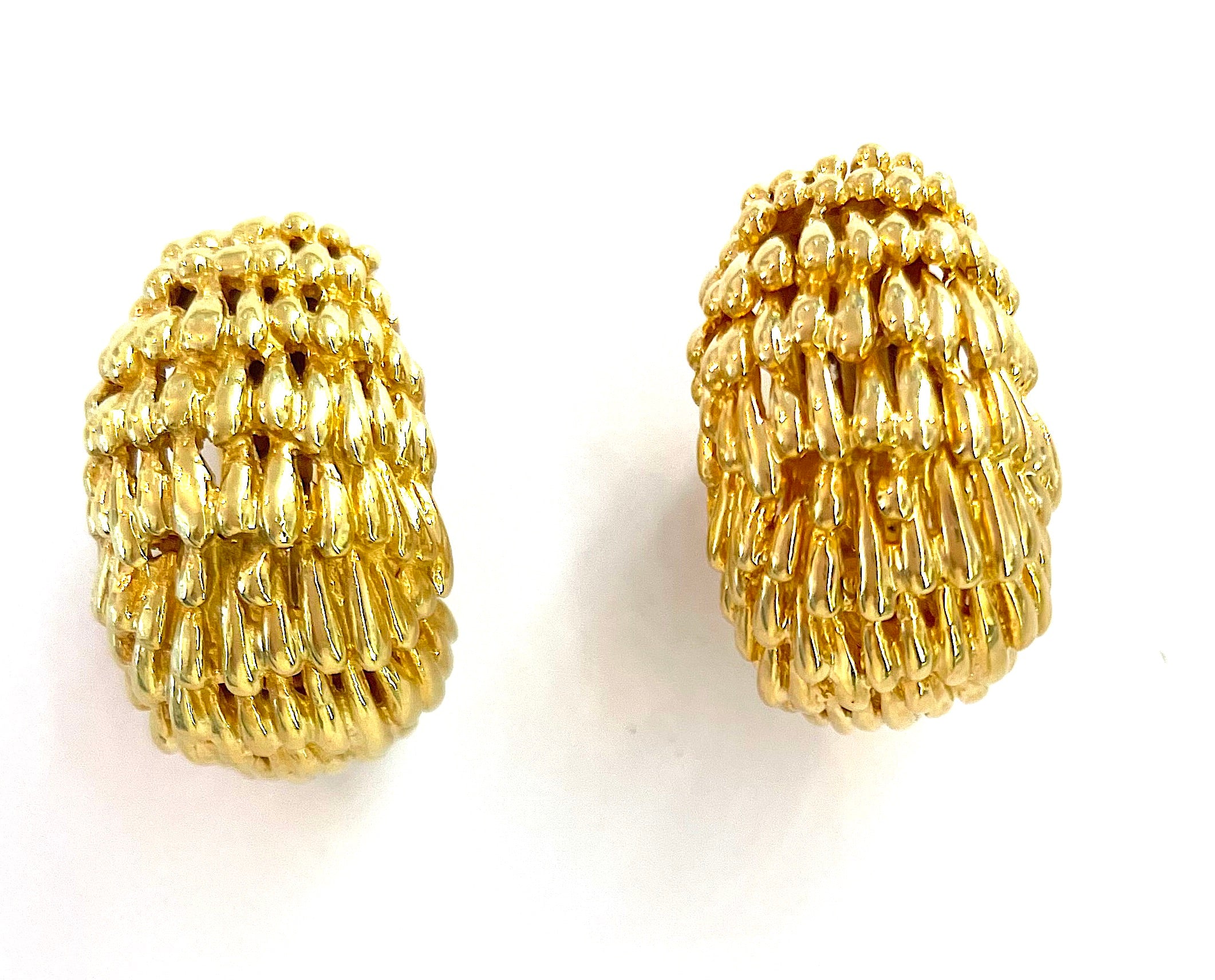 Elegant Gold Creole Earring by David Webb