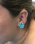 18kt White gold Three Flower Cluster Earring