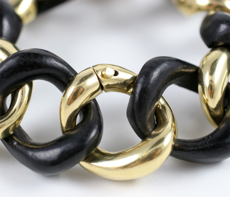 Elegant Alternating Yellow Gold Twist and White Jade Link Bracelet