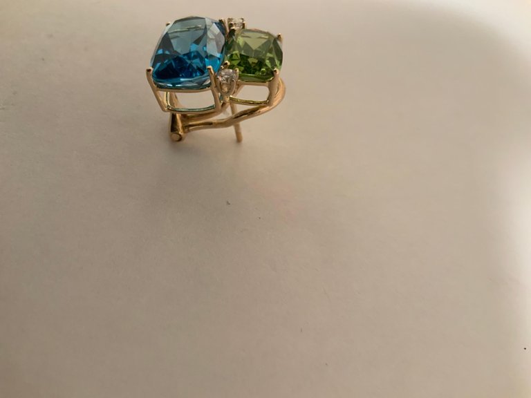 18Kt Yellow Gold Double Cushion Peridot and Blue Topaz Earrings