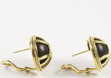 18kt Yellow Gold and Wood Earring