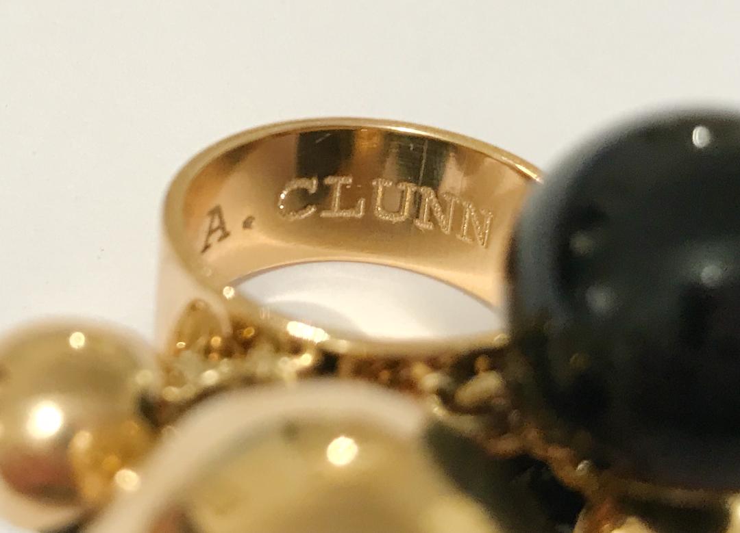 18kt Yellow Gold and Onyx Tassel Ring with Diamonds
